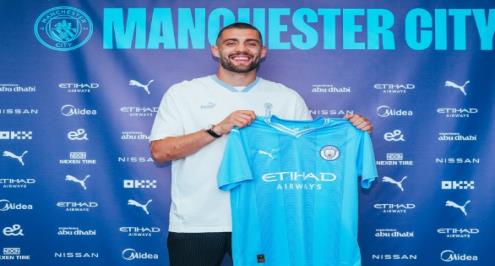 رسميا.. مانشستر سيتي يعلن تعاقده مع كوفاسيتش